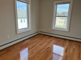 15 Leonard St #5, Somerville, MA 02144