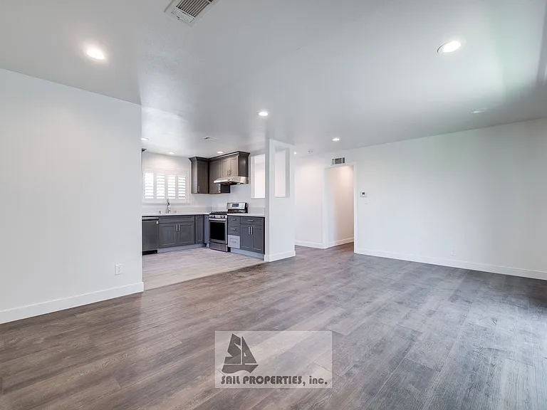 5892 Nugget Cir — Photo 5