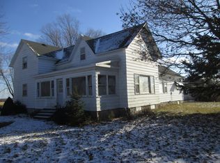 7023 Dickerson Lake Rd, Greenville, MI 48838