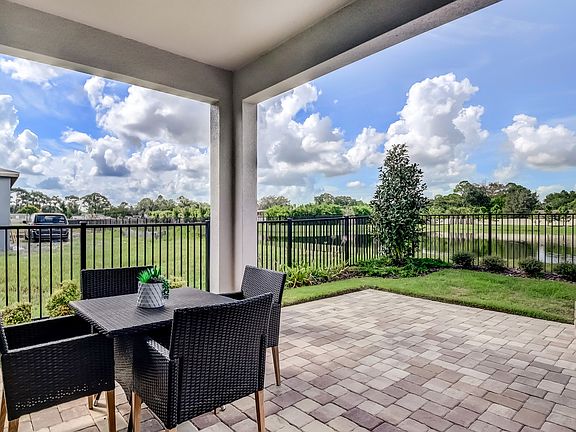 Covered lanai for relaxing