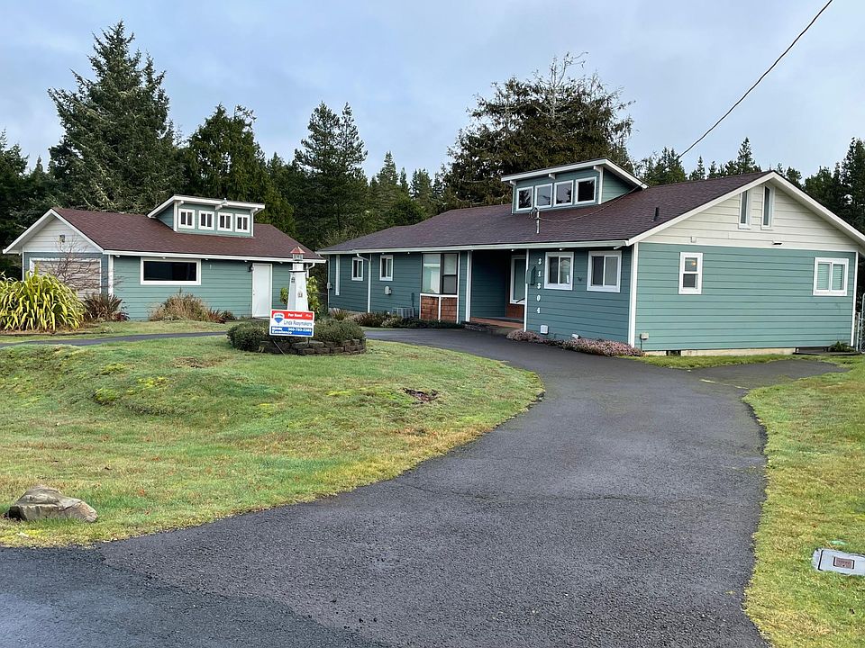 31304 O Pl Surfside WA