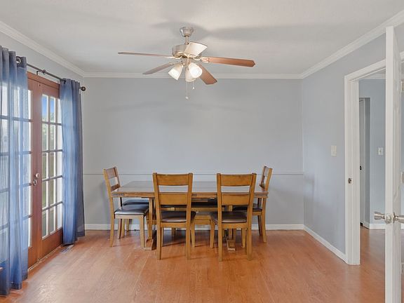 4th image of 2209 N 82nd Ter
