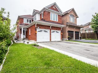 34 Narrow Valley Cres, Brampton, ON L6R 2M6