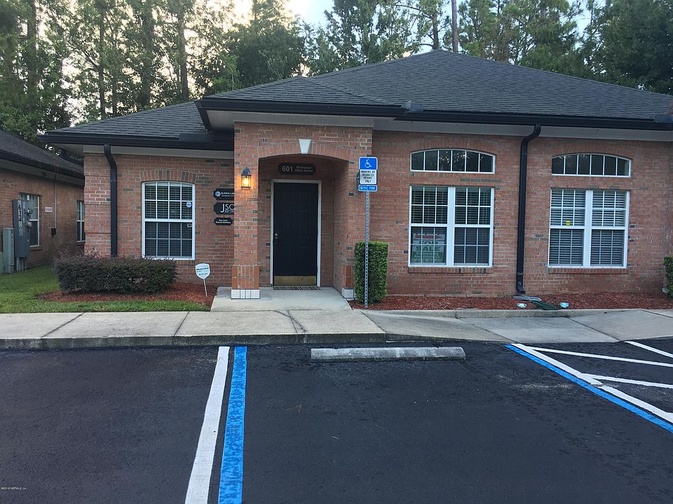 2nd image of 8613 Old Kings Rd #601