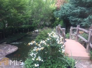 8410 Valemont Dr, Sandy Springs, GA 30350