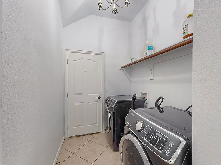 6904 Dream Dust Dr — Photo 28