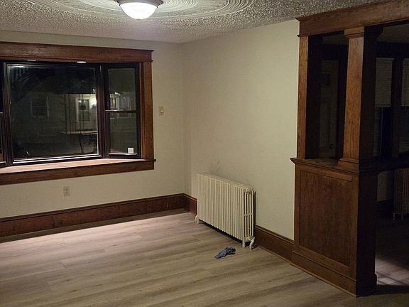 Large living room.