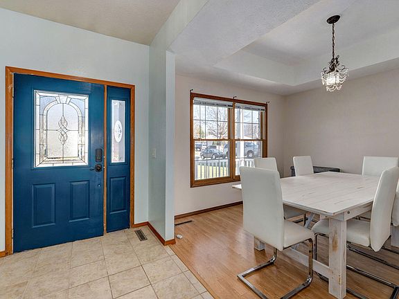 4th image of 207 N Meadow Street