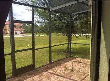 4th image of 1327 Clove Dr