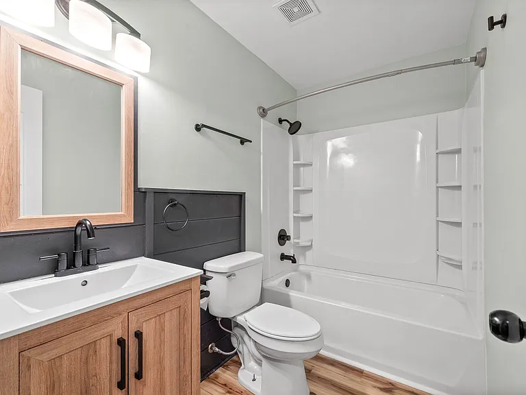 514 Gainey Dr — Photo 18