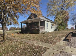 205 S 2nd St, Dahlgren, IL
