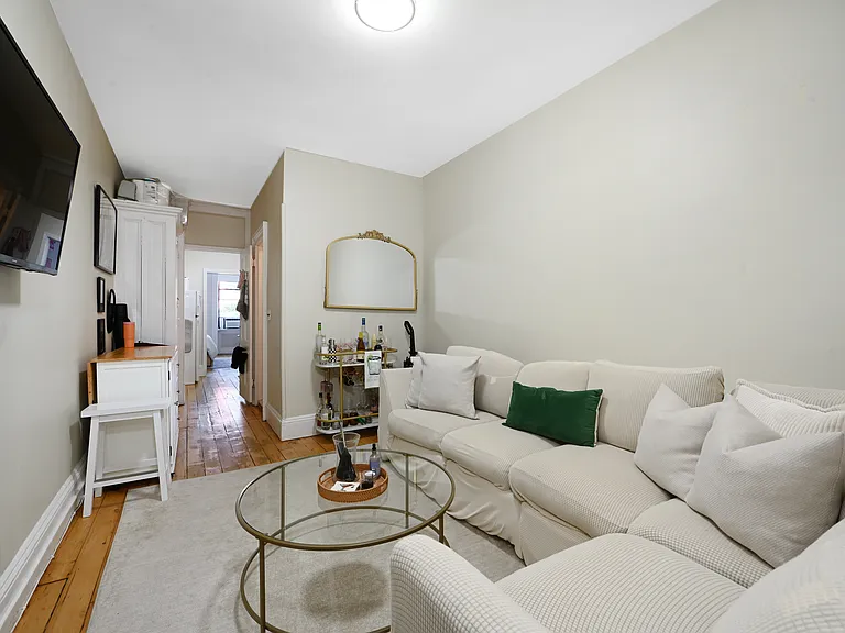 1109 Washington St #3 — Photo 5