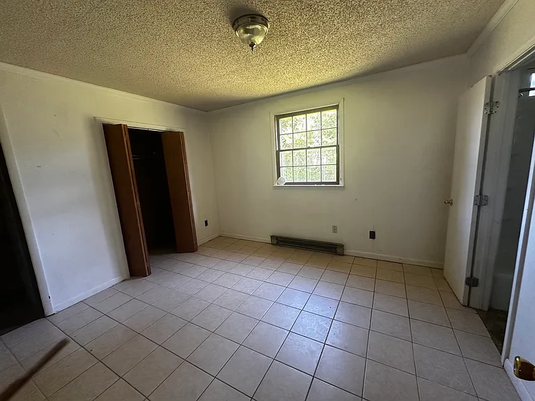 25390 Point Lookout Rd — Photo 4