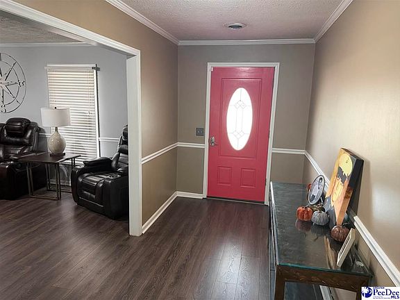 3rd image of 329 Horseshoe Bend Dr