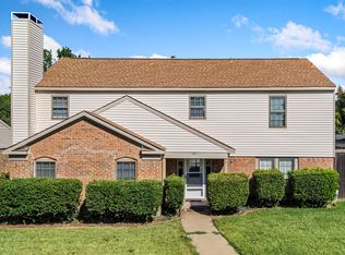 901 Pyramid Dr, Garland, TX 75040