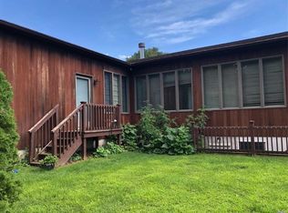 347 N Sunrise Service Rd, Manorville, NY 11949