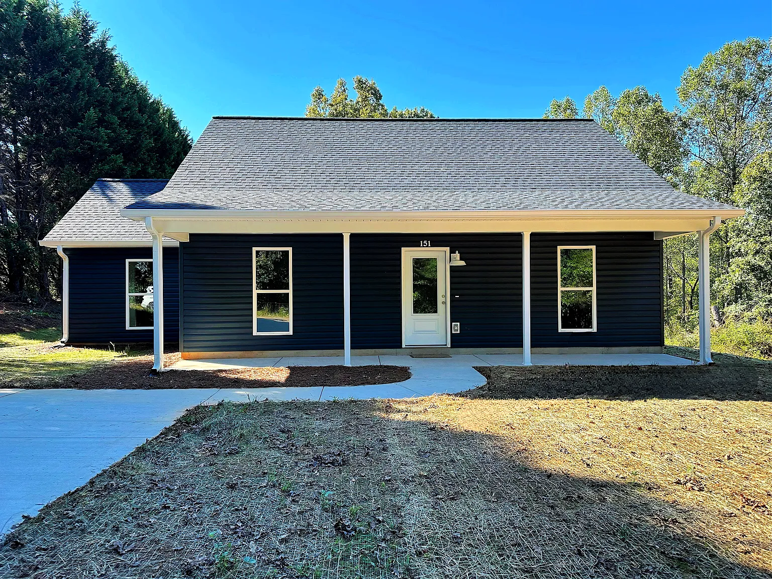 3 bed, 1260 sqft, $1,700 — Photo 2