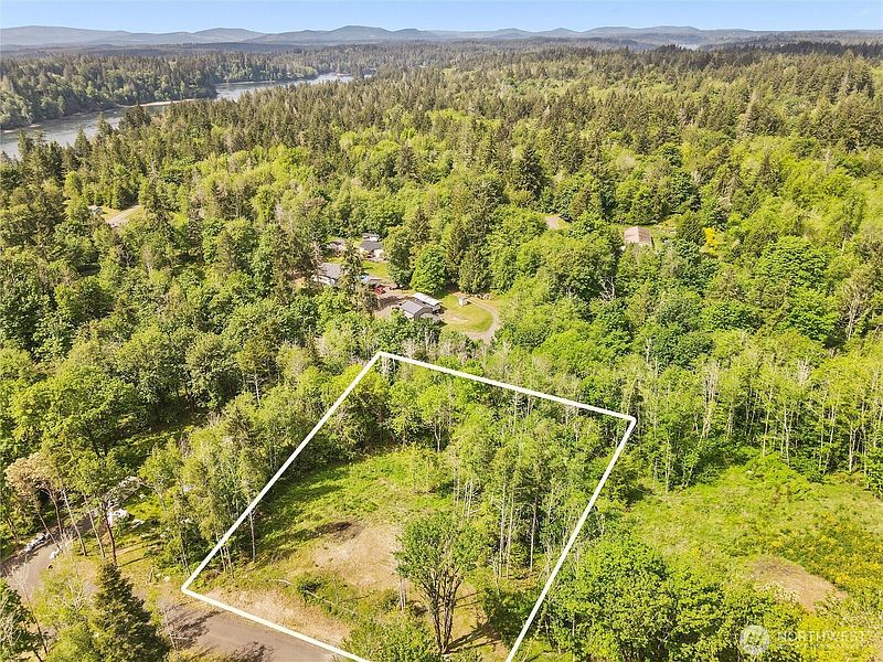 3rd image of 120 E Cascara Cove Lane