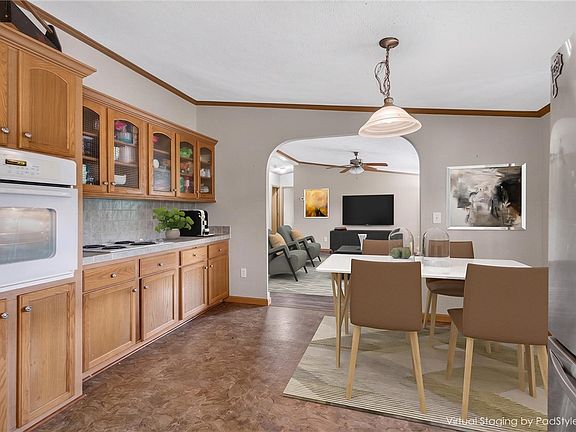 4th image of this home