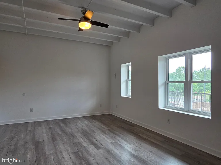 2205 Princess Anne St #201 — Photo 8