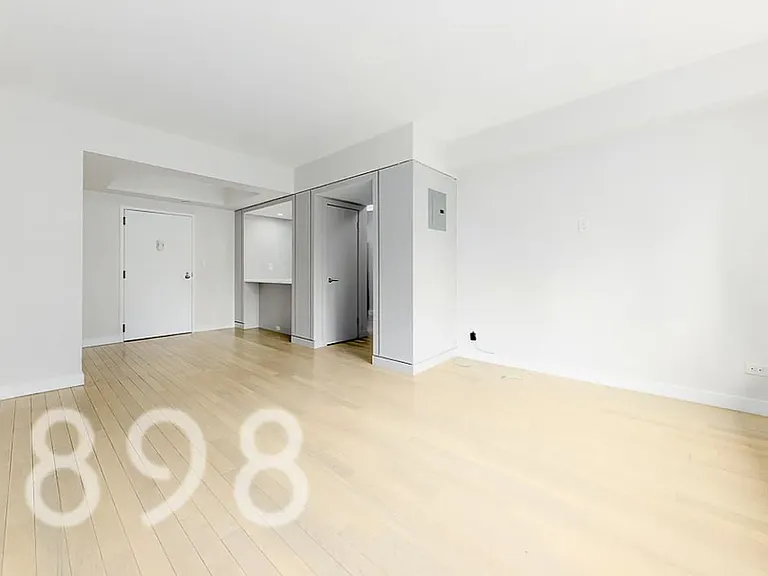245 E 80th St #6K — Photo 4
