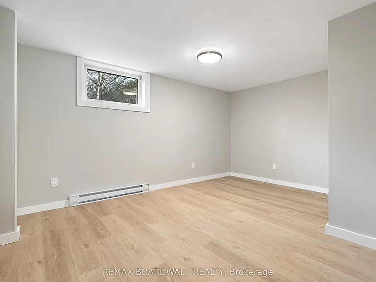 948 Parkhurst Blvd #B — Photo 7