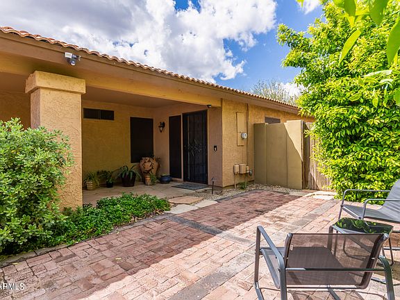2nd image of 5454 E EMERALD Avenue
