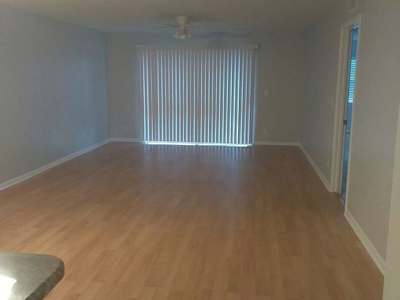 3rd image of 3165 N Atlantic Ave APT B106