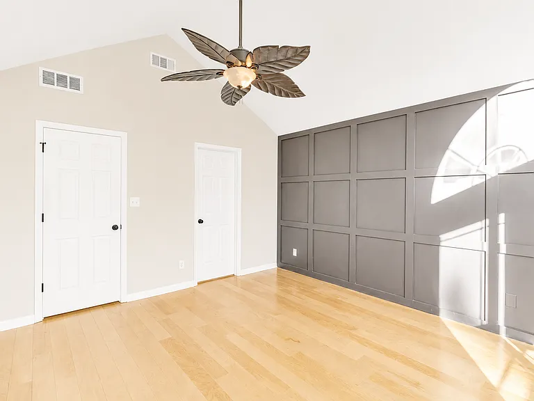 1264 Watercrest Cir — Photo 16