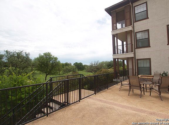 2nd image of 7342 Oak Manor Dr