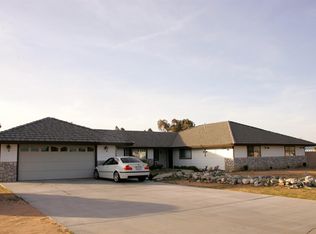 14976 Ramona Ave, Apple Valley, CA 92307