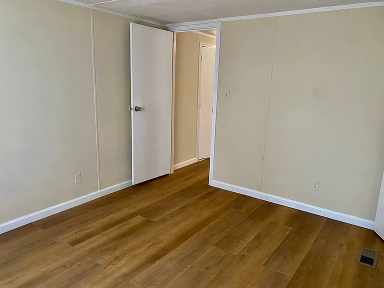 7301C Myrtle Grove Rd #C — Photo 16