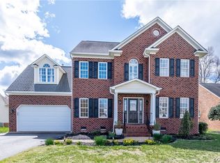 9469 Crescent View Dr, Mechanicsville, VA 23116
