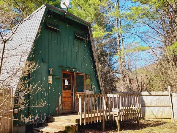 4594 Route 131, Weathersfield, VT 05151
