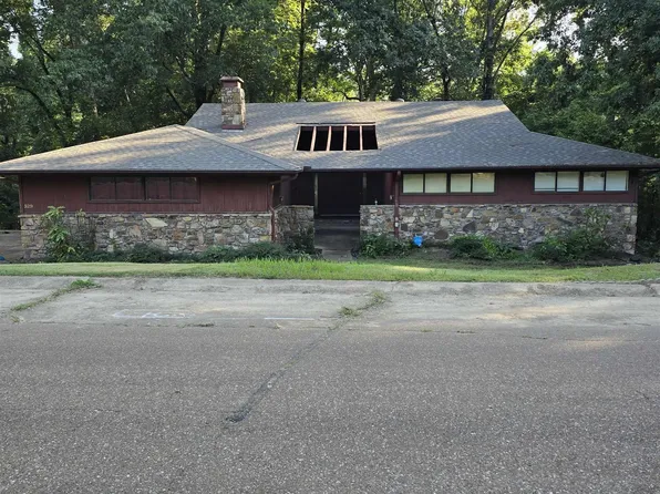 329 McCollum Dr, Forrest City, AR 72335