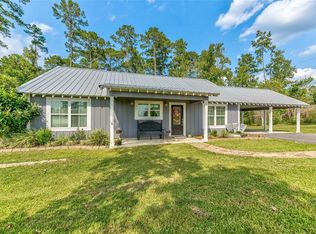 1445 Old Woodville Rd, Livingston, TX 77351