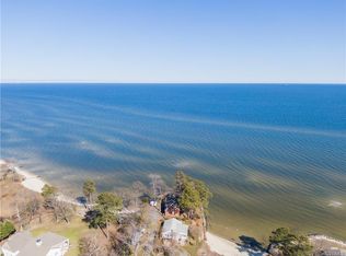 112 Martin Ln, Reedville, VA 22539