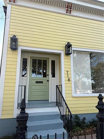 718 3rd St Photo 1