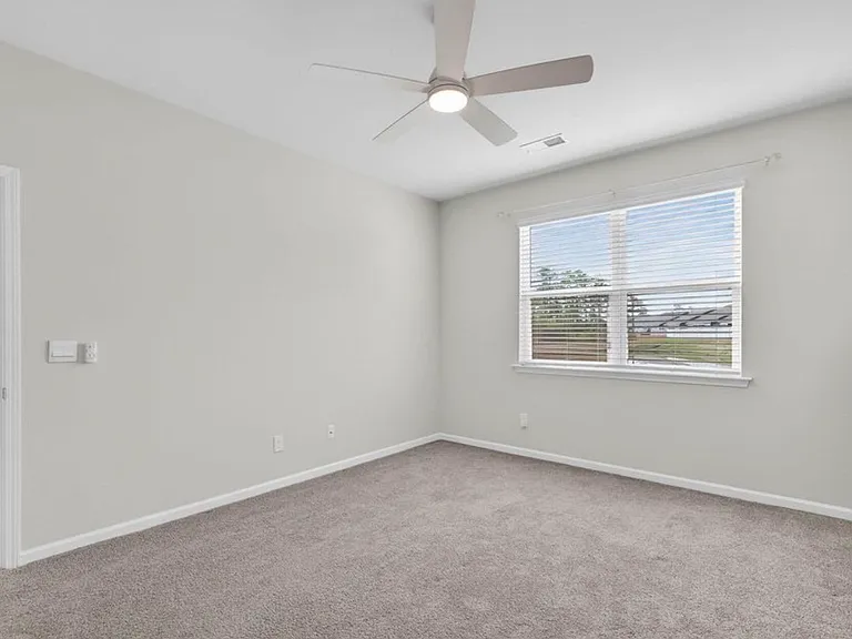 2039 Willowleaf Dr — Photo 15