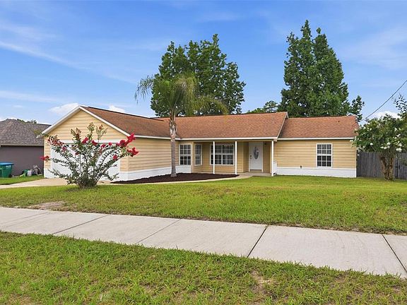 3rd image of 2695 Keene Ln