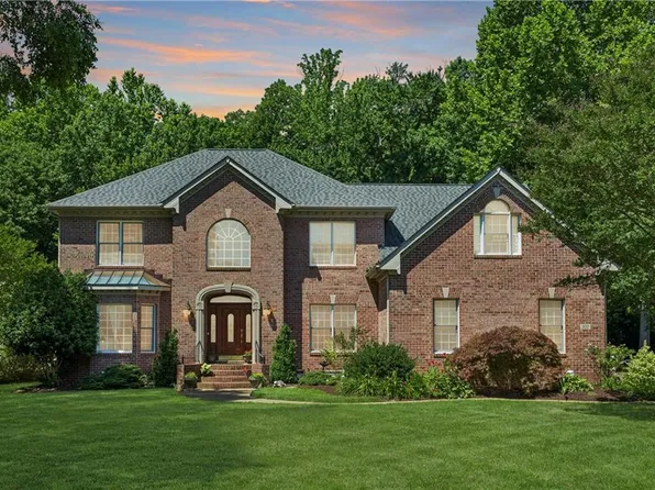 300 Coinjock Run, Yorktown, VA 23693