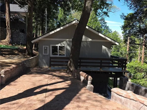 979 Venus Way, Crestline, CA 92325