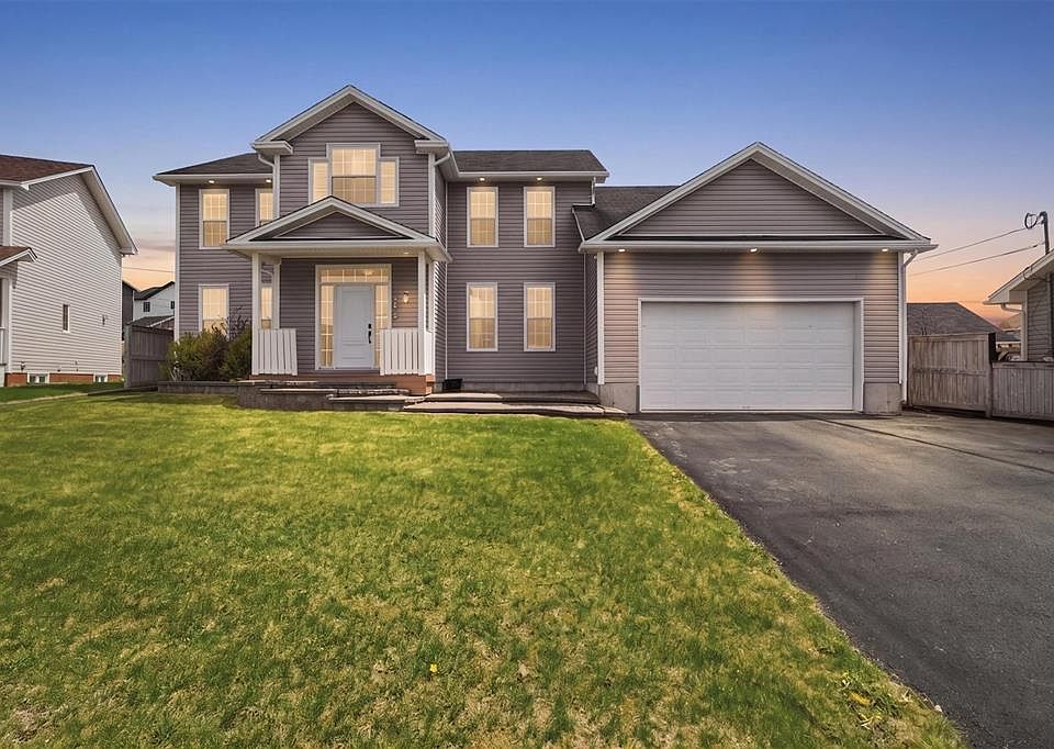 1st image of 4 Callaghan Place