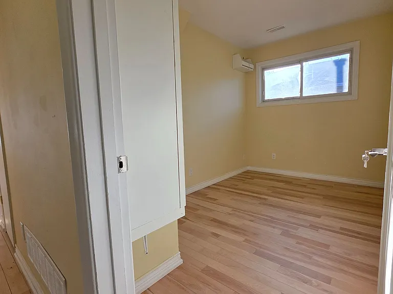 62 Richwill Rd #UPPER — Photo 7