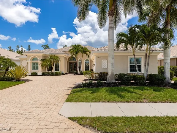 19332 La Serena Dr, Estero, FL 33967