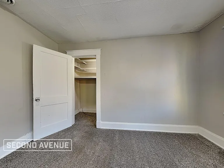 4692 Winton Rd — Photo 13