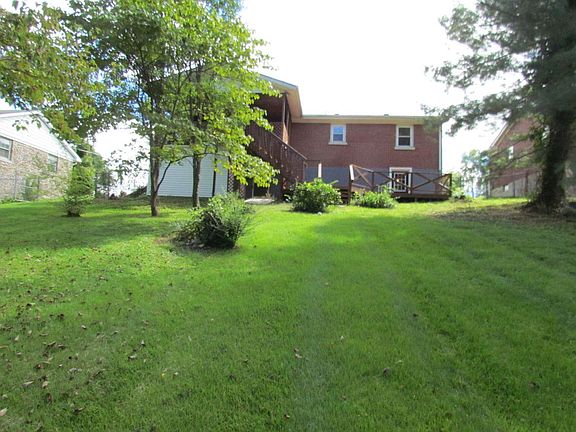 2nd image of 215 Stratford Dr