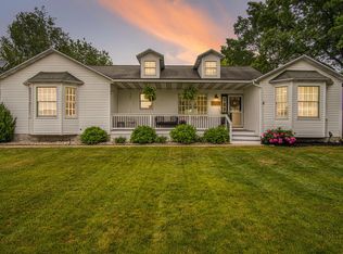 4008 Meadow Ln, Muskegon, MI 49444