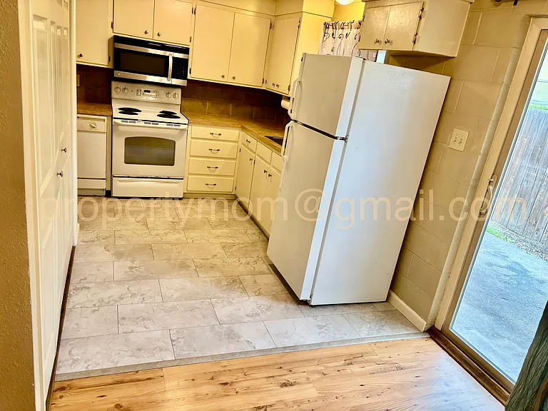 235 N Johnson Ave #1 — Photo 4
