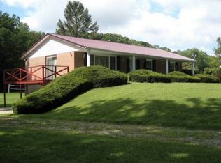 2445 Fox Hollow Rd, Springfield, OH 45502